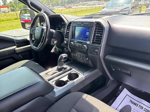 Used 2019 Ford F150 XLT w/ Equipment Group 302A Luxury AWD/4WD image 13
