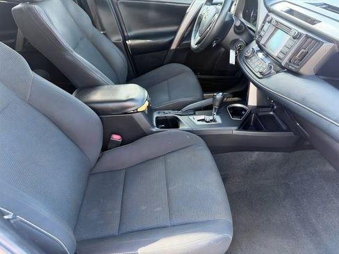 Used 2018 Toyota RAV4 XLE w/ Protection Package FWD image 11