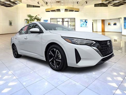 Certified 2024 Nissan Sentra SV image 1