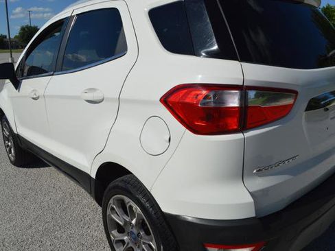 Used 2019 Ford EcoSport Titanium AWD/4WD image 4