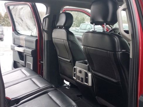 Used 2019 Ford F250 Lariat image 16