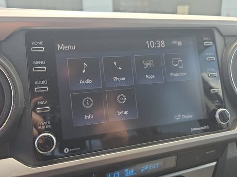 Used 2022 Toyota Tacoma SR5 RWD image 18