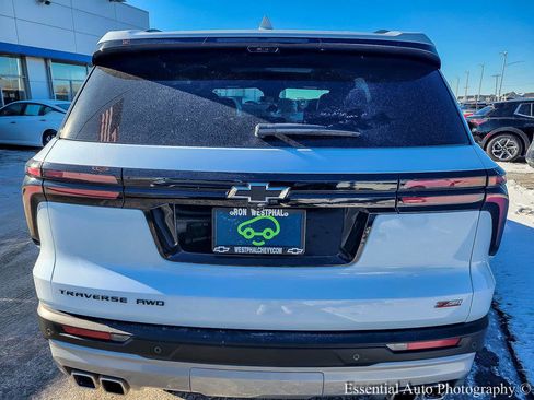 Certified 2026 Chevrolet Traverse Z71 w/ Driver Confidence Package image 6