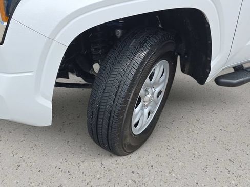 Used 2026 Toyota Tundra SR AWD/4WD image 32