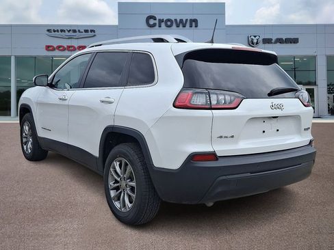 Used 2021 Jeep Cherokee Latitude Plus w/ Sun & Sound Group AWD/4WD image 4
