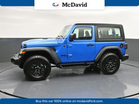 Used 2025 Jeep Wrangler Sport image 1