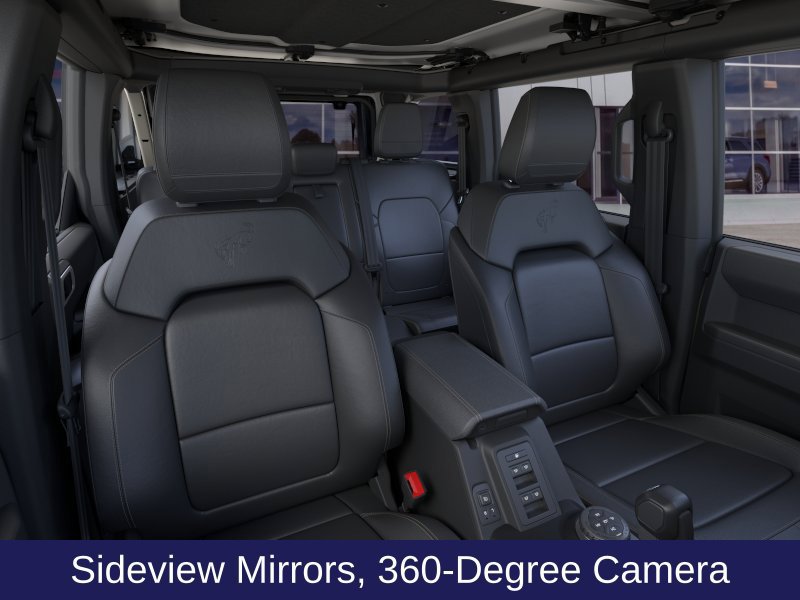 Used 2025 Ford Bronco Badlands AWD/4WD image 13