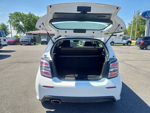 Used 2017 Chevrolet Sonic LT FWD image 9