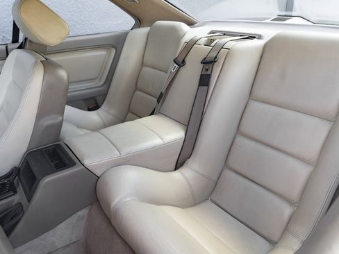 Used 1992 BMW 850i image 26