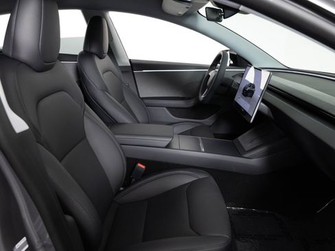 Used 2025 Tesla Model 3 RWD image 26