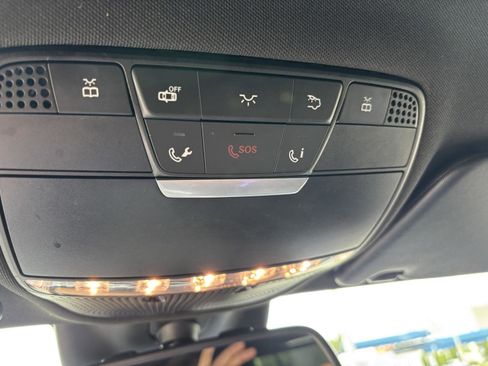 Used 2016 Mercedes-Benz C 300 Sedan image 28