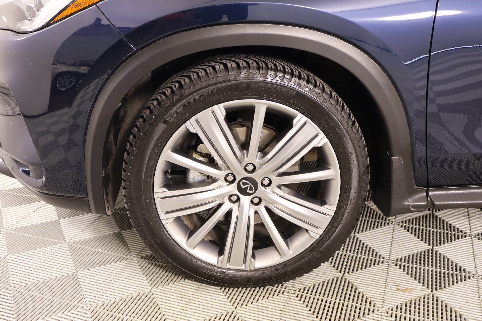 Certified 2022 INFINITI QX50 Sensory AWD/4WD image 19