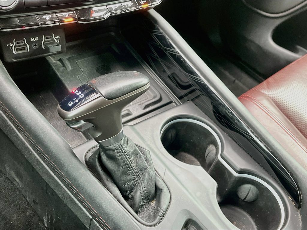 Used 2023 Dodge Durango Citadel RWD image 17