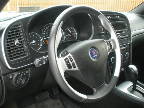 Used 2008 Saab 9-3 Aero w/ Cold Weather Package image 32