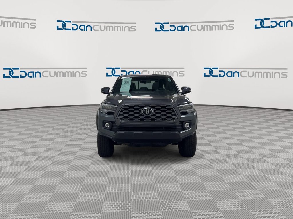 Used 2021 Toyota Tacoma TRD Off-Road AWD/4WD image 3