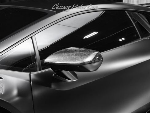 Used 2018 Lamborghini Huracan Performante image 31