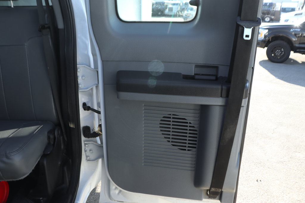 Used 2017 Ford F650 2WD SuperCab Super Duty image 24
