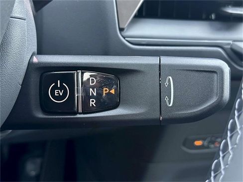 New 2026 Kia EV9 Wind image 17