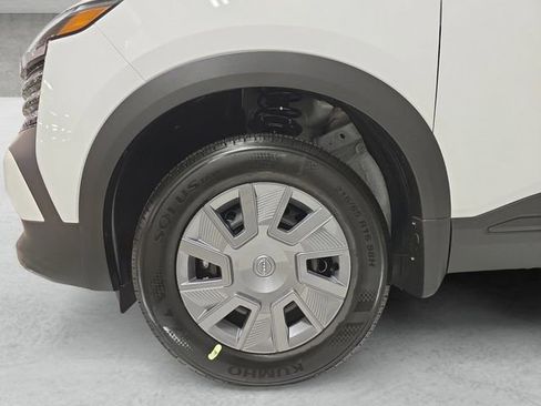 New 2026 Nissan Kicks S image 23