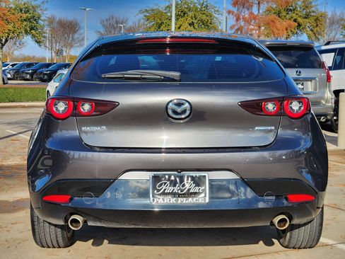 Used 2023 MAZDA MAZDA3 s image 12