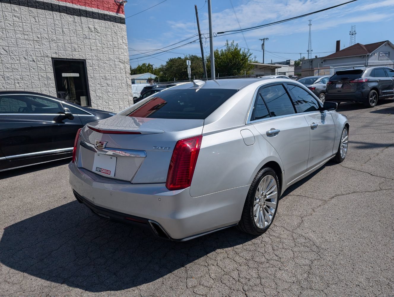 Used 2018 Cadillac CTS Luxury RWD image 6