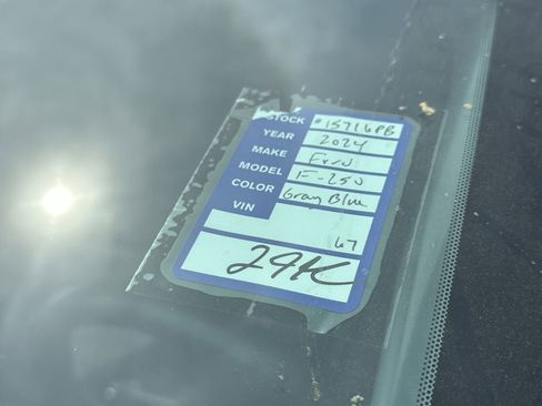 Used 2024 Ford F250 Limited w/ FX4 Off-Road Package image 29