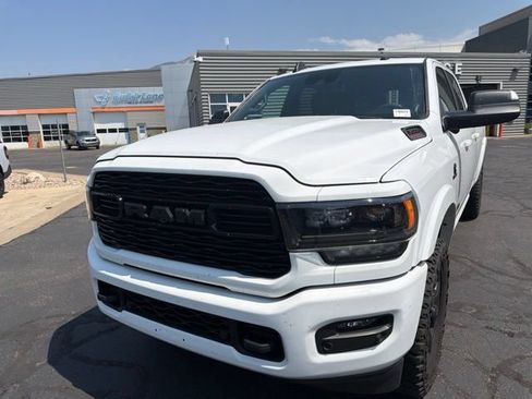 Used 2021 RAM 3500 Limited AWD/4WD image 15