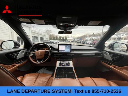Used 2023 Lincoln Aviator Black Label w/ Dynamic Handling Package image 17