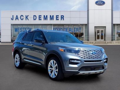 Certified 2023 Ford Explorer Platinum w/ Technology Package
