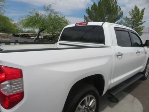 Used 2017 Toyota Tundra Platinum AWD/4WD image 10