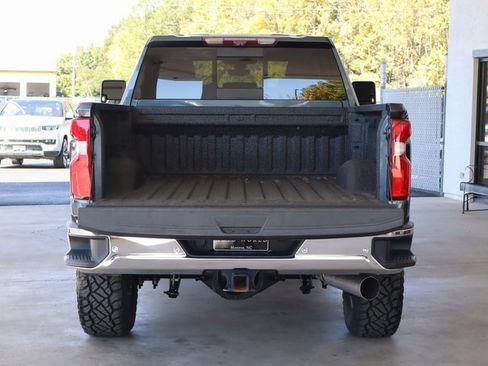 Used 2020 Chevrolet Silverado 2500 LTZ w/ Technology Package image 49