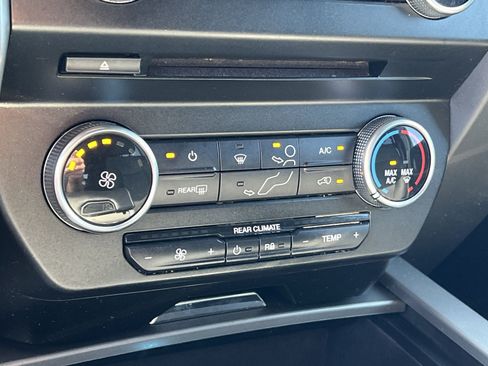 Used 2018 Ford Expedition XLT w/ Cargo Package AWD/4WD image 20