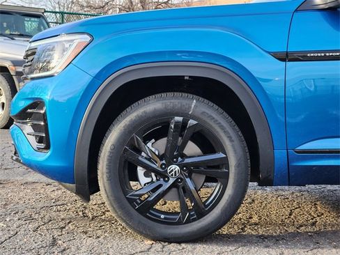 New 2025 Volkswagen Atlas Cross Sport SEL R-Line image 9