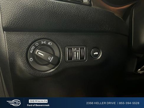 Used 2022 Dodge Challenger R/T Scat Pack w/ T/A Package image 11