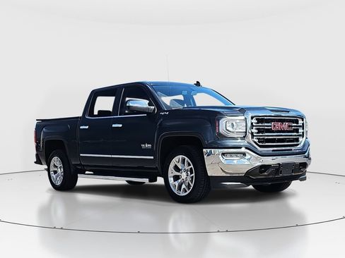 Used 2018 GMC Sierra 1500 SLT w/ Texas SLT Premium Package AWD/4WD image 3