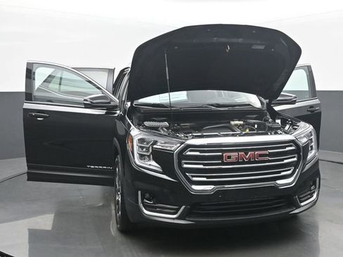 Used 2024 GMC Terrain SLT FWD image 52