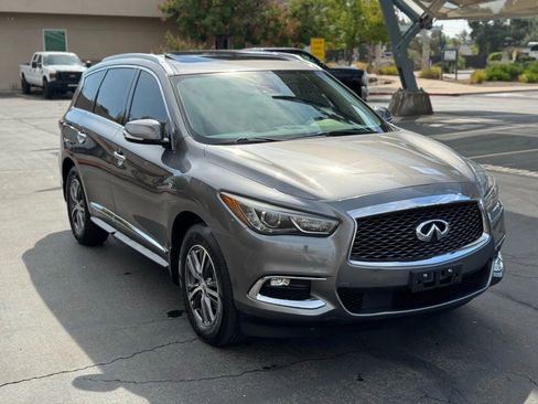 Used 2019 INFINITI QX60 Luxe image 8