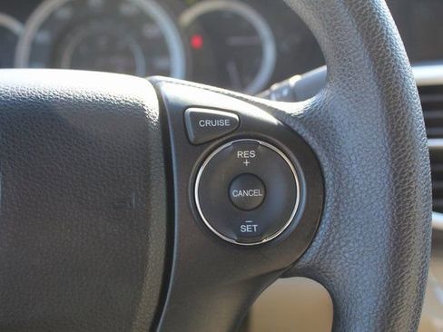 Used 2013 Honda Accord EX image 15