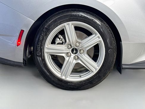 Used 2026 Ford Mustang Premium RWD image 31