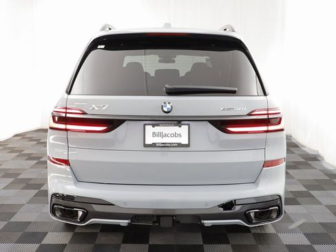New 2026 BMW X7 xDrive40i w/ M Sport Package image 17
