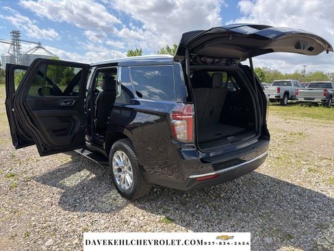 Used 2023 Chevrolet Tahoe LT w/ Luxury Package AWD/4WD image 34