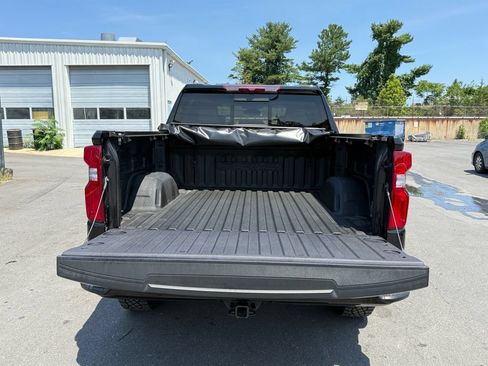 Used 2024 Chevrolet Silverado 1500 ZR2 AWD/4WD image 27