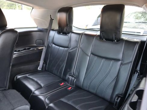 Used 2013 INFINITI JX35 AWD w/ Premium Pkg image 13