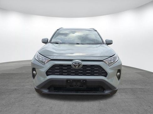 Used 2020 Toyota RAV4 XLE Premium image 2