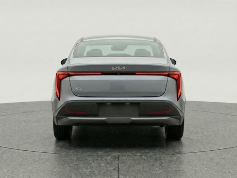 Used 2025 Kia K4 FWD image 7