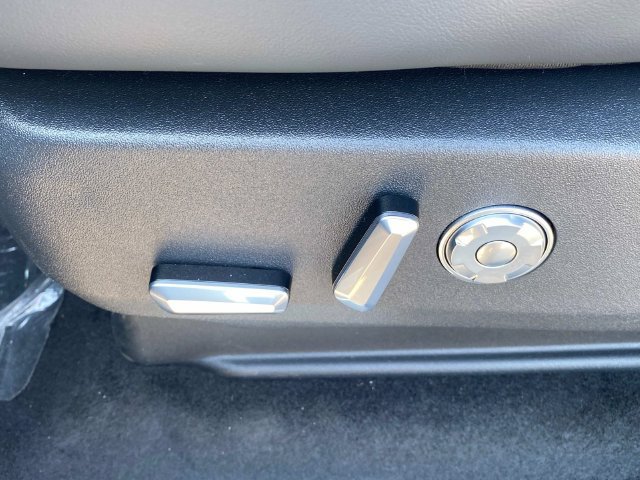 New 2027 Lincoln Navigator Reserve w/ Jet Appearance Package AWD/4WD image 13