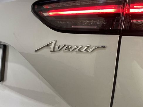 Used 2023 Buick Envision Avenir AWD/4WD image 23