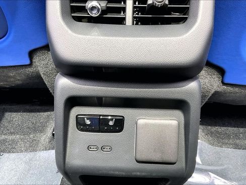 New 2026 Cadillac Optiq V AWD/4WD image 22