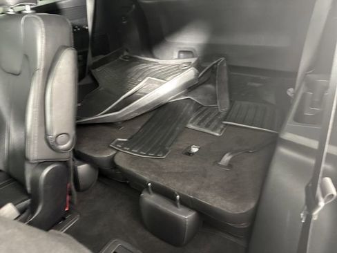 Used 2023 Kia Sorento SX FWD image 24