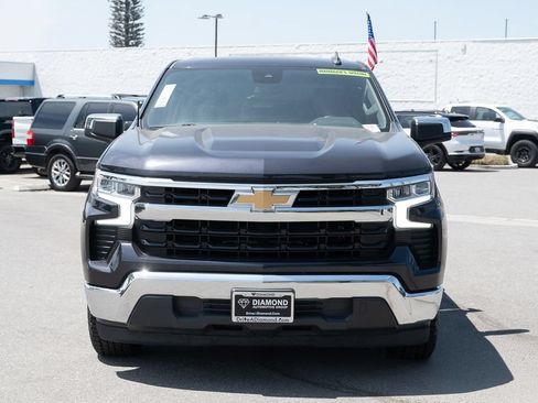 Used 2023 Chevrolet Silverado 1500 LT RWD image 2